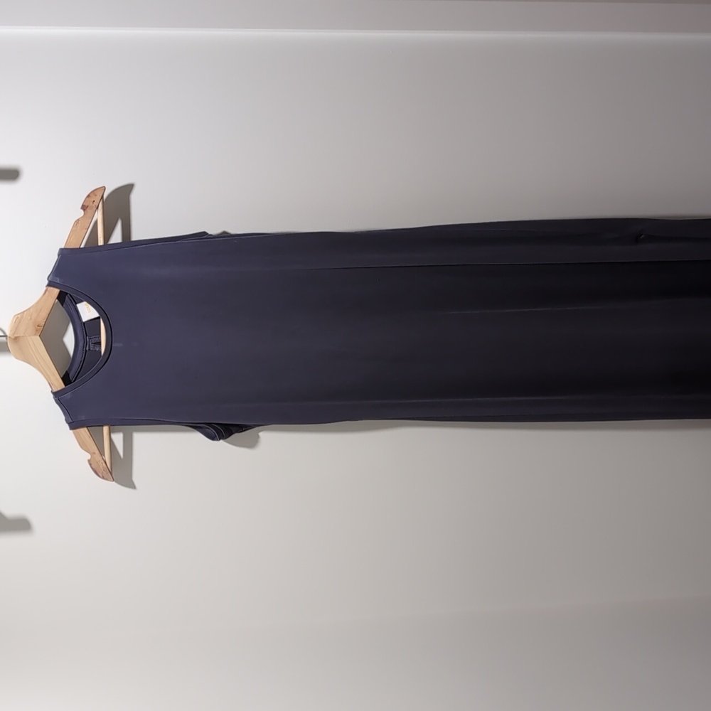 Elegant Sleeveless Lilac Gray Dress